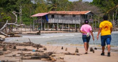 Les habitants d'une île brésilienne se mobilisent contre la montée des eaux