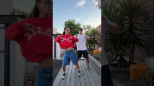 Nouvelle tendance danse TikTok 2025 : le mashup à la mode