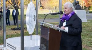 Inauguration de la « fleur de Srebrenica » à l'ONU, 30 ans après le génocide de 1995