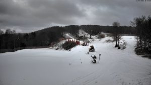 Neige sur les pentes de l'Aigoual : le Gard active son plan de viabilité hivernale