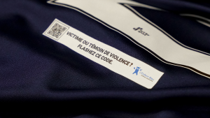 Un maillot innovant pour lutter contre les violences faites aux enfants
