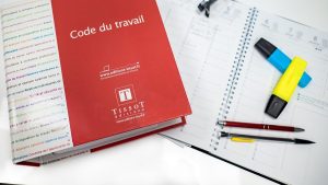 Travailler 12 jours d'affilée devient légal : impact de la décision de la Cour de cassation