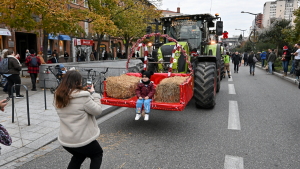 La parade lumineuse des Jeunes Agriculteurs illumine les rues de Toulouse