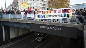 Belgique : plus d'avions, pas de trains en gare, écoles fermées depuis 3 jours