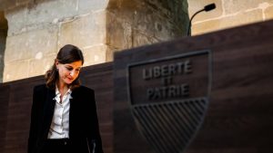 Démission de Rebecca Ruiz: ce que dit un regard français sur l’événement