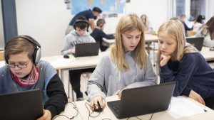Enseignement et numérique : apprivoiser l'IA pour donner du sens aux devoirs des élèves