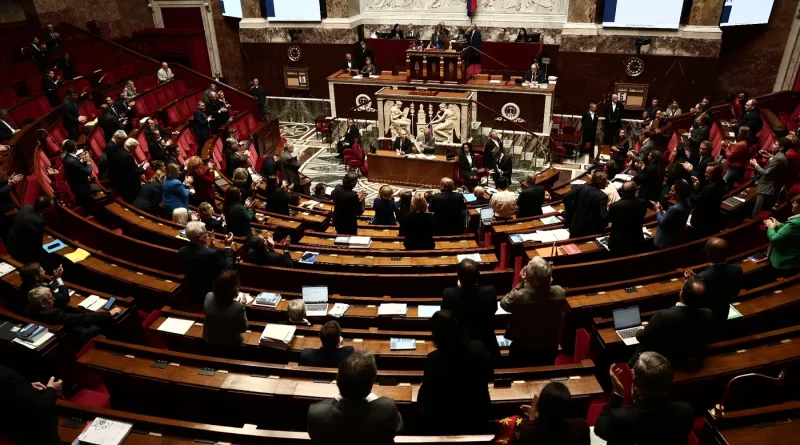 Budget 2026 : les socialistes réussissent à faire augmenter la CSG sur le capital