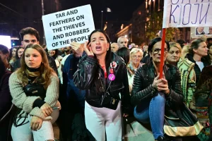 Serbie : les étudiants passent de la contestation à la représentation politique