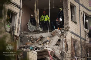 Guerre en Ukraine, jour 1354 : attaque russe sur les infrastructures énergétiques, Hongrie exemptée