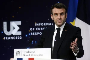 Défense : 4,2 milliards d'euros pour un espace devenu champ de bataille