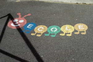 Suicide de l'institutrice du Cantal : plainte déposée contre l'Éducation nationale par son épouse