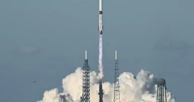 Blue Origin récupère le propulseur de sa grande fusée, une avancée significative