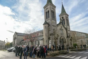 Messe pour Pétain : enquête ouverte contre le président de l’association
