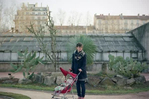 Chute des naissances : impact sur la croissance française et les jouets en particulier