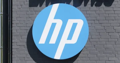 HP annonce la suppression de 4 000 à 6 000 postes en raison de l'IA.