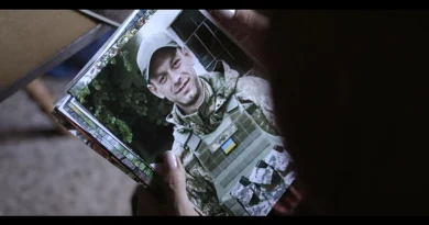 « Les Fantômes de l’Ukraine » sur France 5 : les deuils impossibles de la guerre en cours