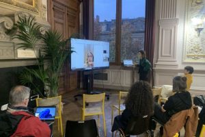 Des étudiants de Paris et Belém échangent en direct lors de la COP30