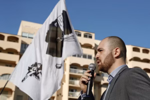 Le RN s'allie avec des identitaires pour renforcer son implantation en Corse