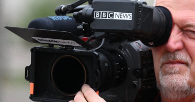 Donald Trump envisage de poursuivre la BBC en justice pour diffamation