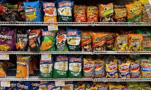 Aliments ultra-transformés : une étude révèle des risques pour la santé