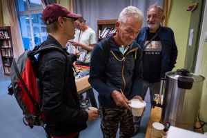 Des associations emblématiques contraints de licencier : une tristesse palpable parmi les employés