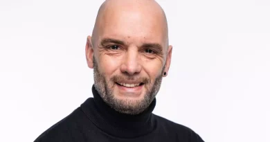 De la casse d'œufs à responsable commercial : découvrez mon salaire mensuel à l'usine