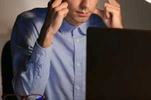 Un juriste international perd son emploi après avoir validé des contrats avec Google Traduction : 88 800 € de dommages