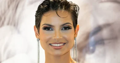 Eve Gilles moquée par les internautes pour son discours en minuscule à Miss Univers