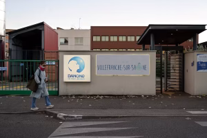 Danone délocalise la production de blédine en Pologne et ferme une usine en France