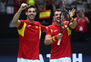L’Espagne se qualifie pour le dernier carré de la Coupe Davis, une place encore disponible.
