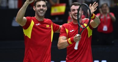 L’Espagne se qualifie pour le dernier carré de la Coupe Davis, une place encore disponible.