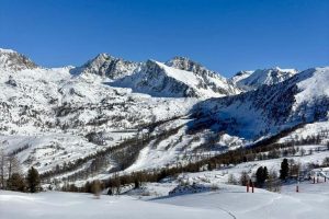 Isola 2000 : ouverture anticipée grâce à un enneigement particulièrement favorable