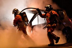 Une femme retrouvée inconsciente après un incendie d'appartement, le 5ème en 3 jours dans la région.