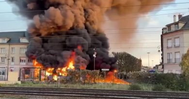 Incendie d'un bus à Compiègne : plusieurs rues bloquées, le feu est maîtrisé