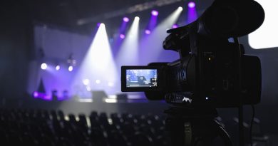 QR : le placement de produit à la télévision, réglementation et abus en question - RTBF Actus