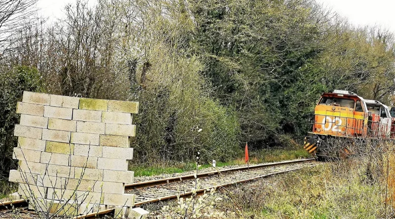 Blocage du train de céréales en Centre-Bretagne : douze militants devant la justice le 15 décembre