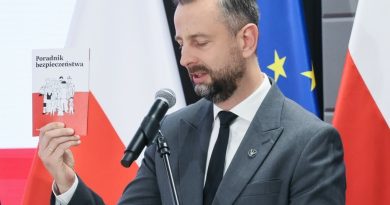POLOGNE : État des préparatifs militaires face à la menace de guerre - Magazine Raids