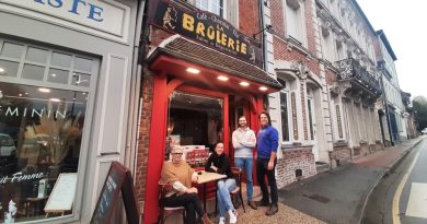 Bernay : animations commerciales et luge géante place de la Poste pour les fêtes