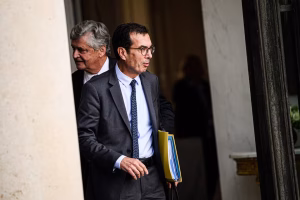 Assurance-chômage : les partenaires sociaux demandent l'abandon de la réforme de François Bayrou