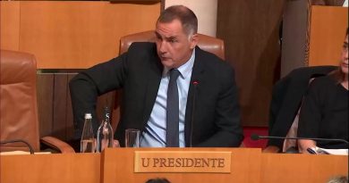 8.3K views · 118 reactions | Pour une laïcité apaisée, tenant compte de notre identité collective et de notre histoire, et respectueuse de tous les cultes et de toutes les croyances. Mon discours devant l’Assemblée de Corse : | Gilles Simeoni