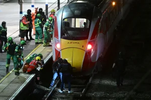Neuf blessés graves dans une attaque à l’arme blanche dans un train en Angleterre