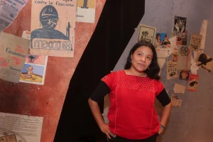 « Les passages de Garro » : Margarita Herrera Domínguez confronte la scène à l'oppression.