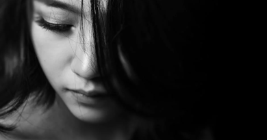 24 novembre à l'Alb'Oru : Mélissa Theuriau présente 'Combattre leur violence'