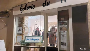 À Millau, la Galerie du 11 ravive la mémoire poétique du territoire avec « Kicétikapinça ? »