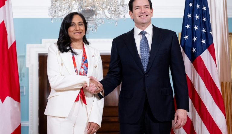 A Niagara, un G7 élargi cherchera une réponse commune sur l'Ukraine face à Moscou