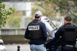 Un formateur de l'école de police de Nîmes placé en garde à vue pour agression sexuelle aggravée