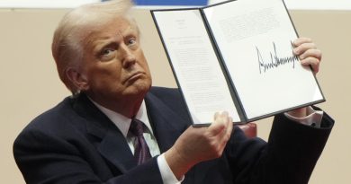 À la Une des hebdos français : « De la Tyrannie en Amérique » — Revue de presse