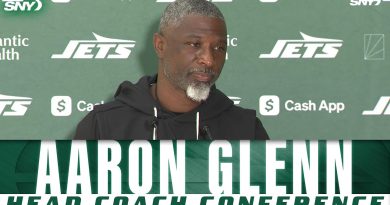 Aaron Glenn réagit aux critiques sur les stats de Justin Fields