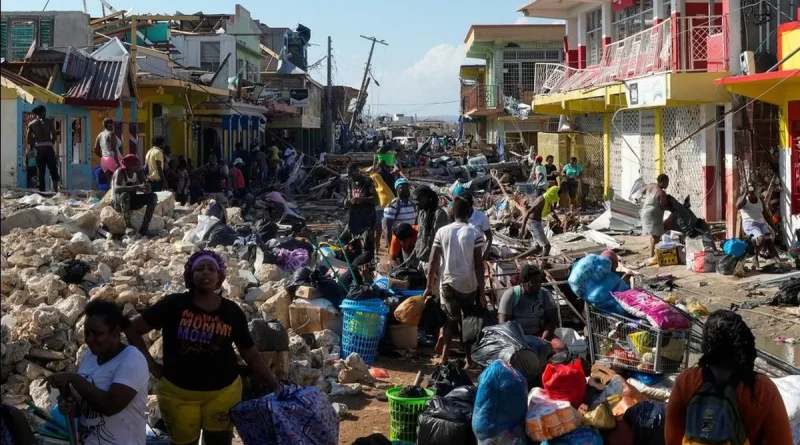 Aide humanitaire bloquée : des tonnes de secours n'atteignent pas la Jamaïque sinistrée