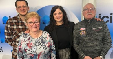 Aidez-vous des personnes âgées à ne pas se sentir seules ? Les Sarthois témoignent - ICI